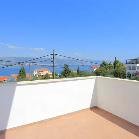 شقة Arbanija 1125a *