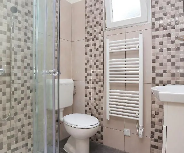 Arbanija 1125a Trogir