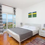 Arbanija 1125a Apartman *
