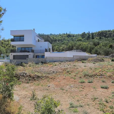 Apartment Arbanija 1125a