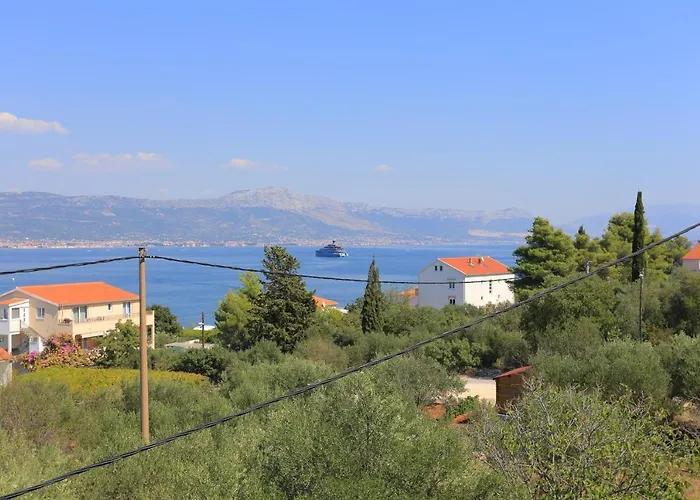 Arbanija 1125a Trogir